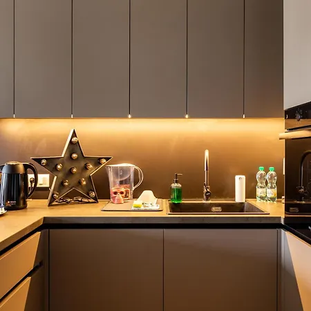 Park Reagana Modern By Bookinghost Appartement *