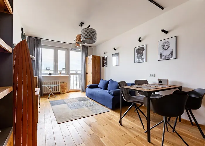 Park Reagana Modern By Bookinghost * Gdaňsk