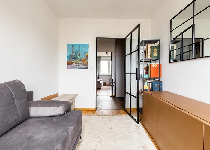 Park Reagana Modern By Bookinghost Apartmán