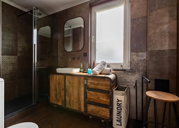 Park Reagana Modern By Bookinghost شقة