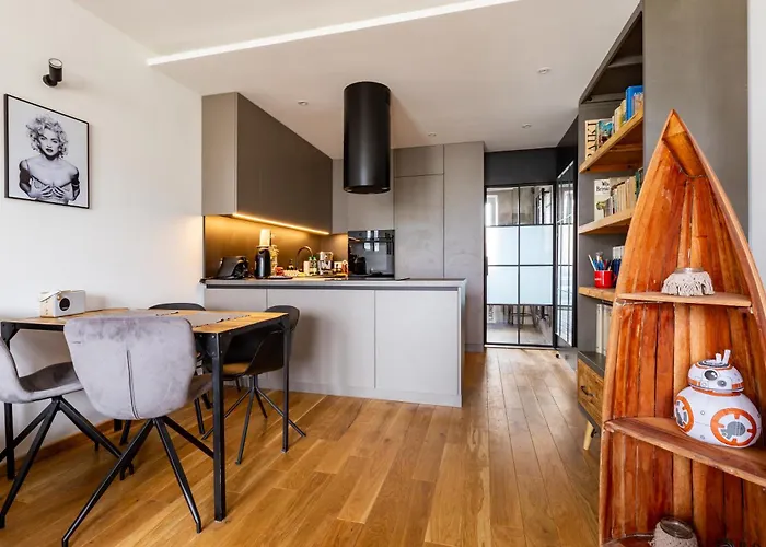 Apartmán Park Reagana Modern By Bookinghost